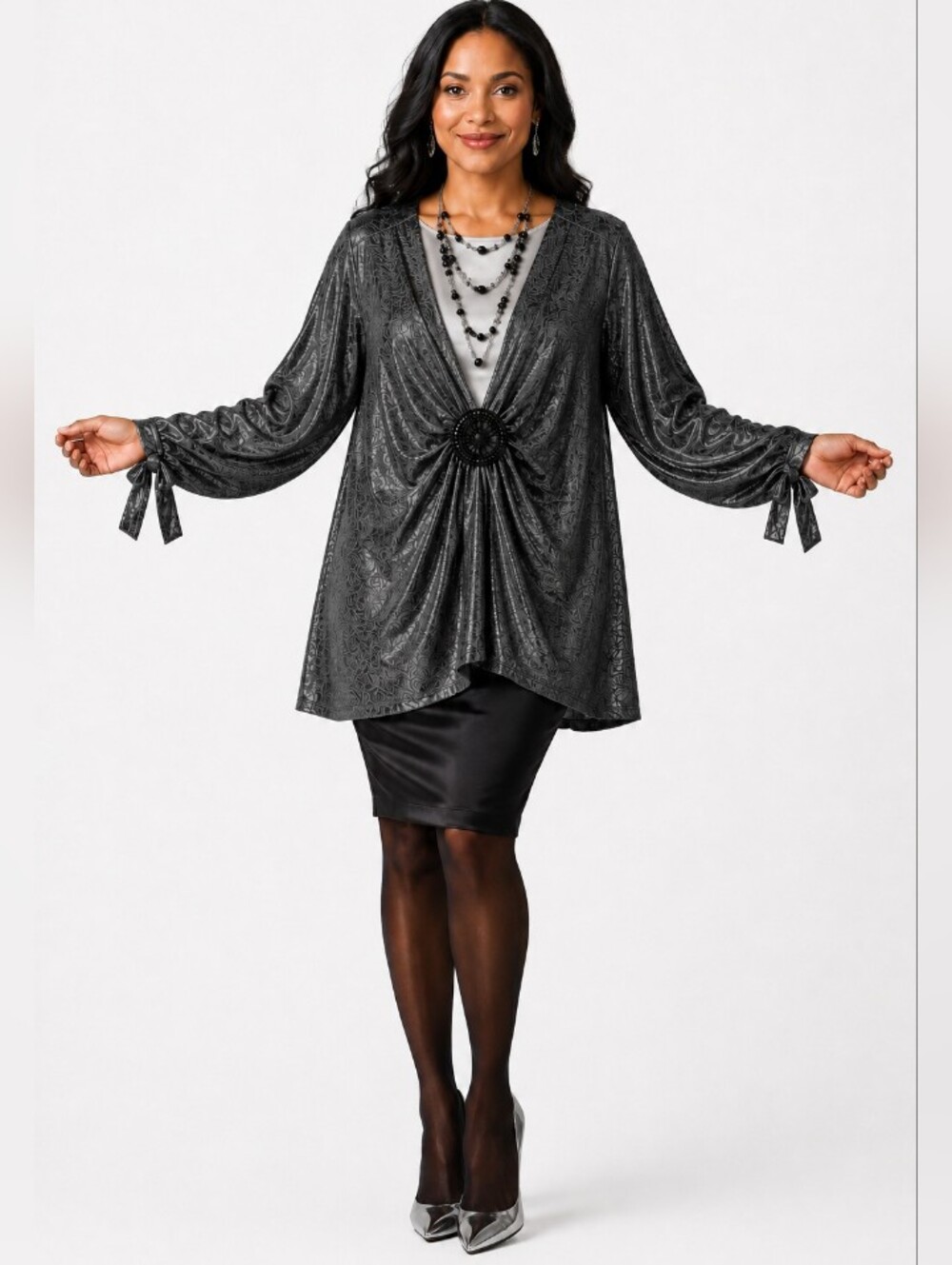 Studio 1940 Bejewelled Sliver Lame Metallic Formal/ Evening Top- Size: 18/20W